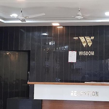 Hotel Wisdom Celebration Motihari Экстерьер фото