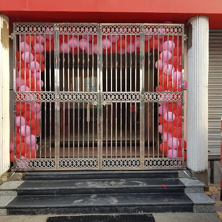 Hotel Wisdom Celebration Motihari Экстерьер фото
